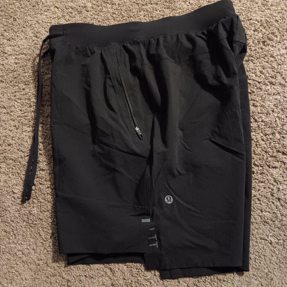 LULULEMON Licence To Train Athletic Shorts Medium